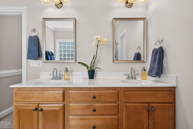 516 Deacon Ridge Street, Wake Forest, NC 27587