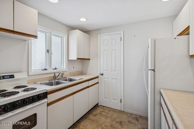 590 Princeton Avenue, Brick, NJ 08724