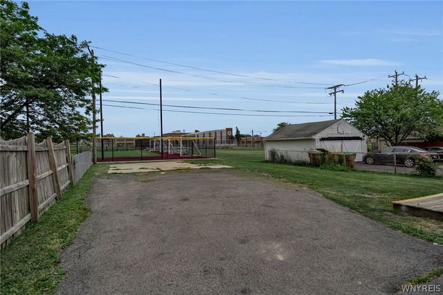 4529 Union Road, Cheektowaga, NY 14225