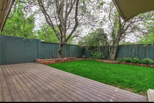 1801 Westminster Place, Nichols Hills, OK 73120