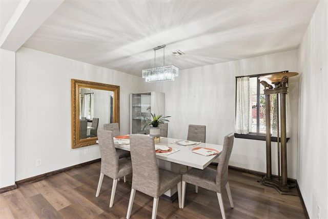 1801 Westminster Place, Nichols Hills, OK 73120