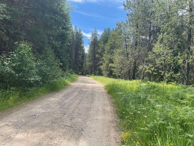 600 Huntley Ln, Newport, WA 99156