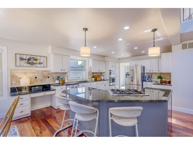 10048 Cottoncreek Dr, Highlands Ranch, CO 80130