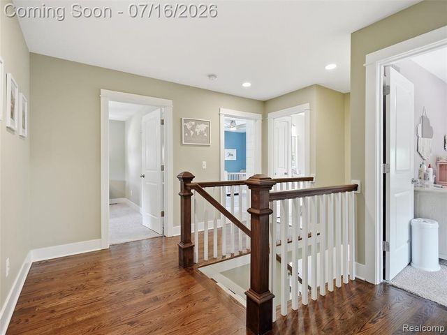 1427 N Maple Avenue, Royal Oak, MI 48067