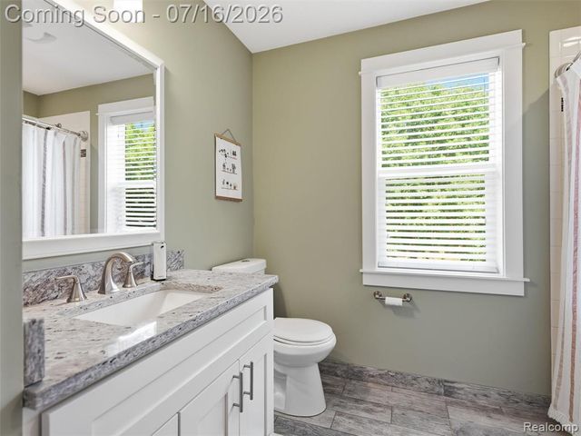 1427 N Maple Avenue, Royal Oak, MI 48067