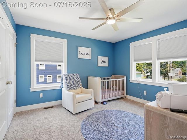1427 N Maple Avenue, Royal Oak, MI 48067