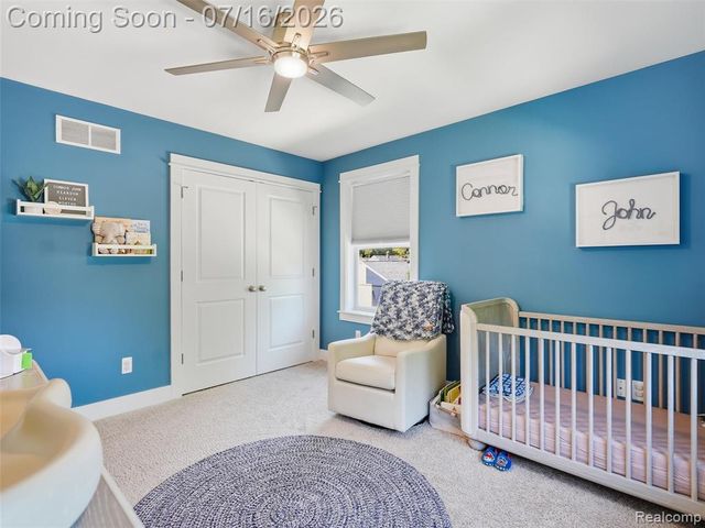 1427 N Maple Avenue, Royal Oak, MI 48067