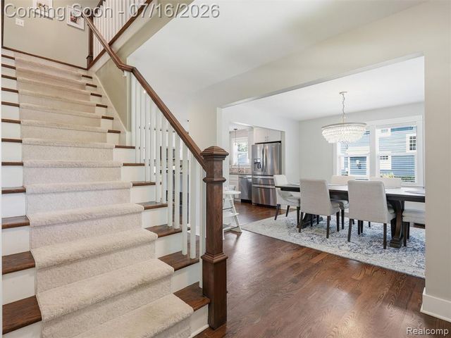 1427 N Maple Avenue, Royal Oak, MI 48067