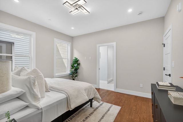 555 Somerville Ave 2, Somerville, MA 02143