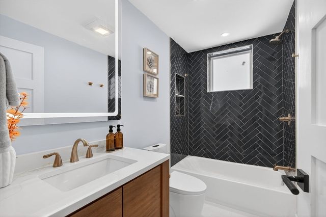 555 Somerville Ave 2, Somerville, MA 02143