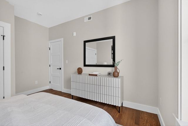555 Somerville Ave 2, Somerville, MA 02143