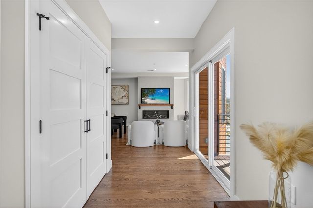 555 Somerville Ave 2, Somerville, MA 02143