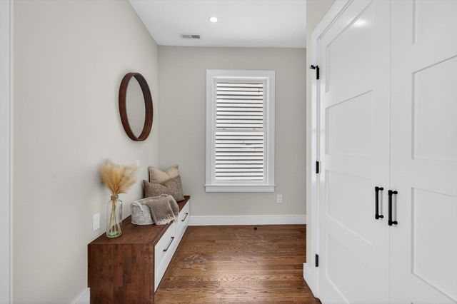 555 Somerville Ave 2, Somerville, MA 02143