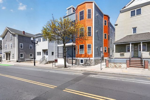 555 Somerville Ave 2, Somerville, MA 02143