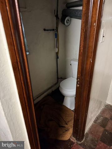 3229 WELLINGTON ST, Philadelphia, PA 19149
