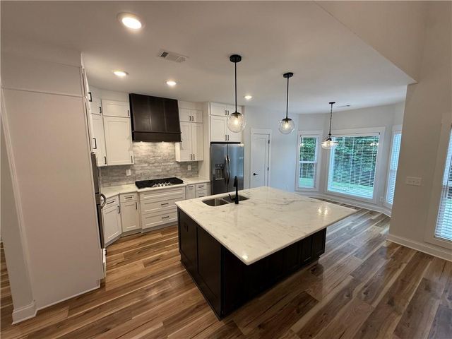 72 Hanover Drive, Villa Rica, GA 30180