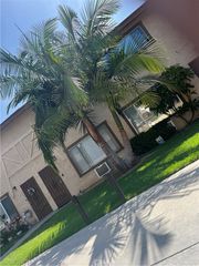 7303 Exeter 212, Paramount, CA 90723