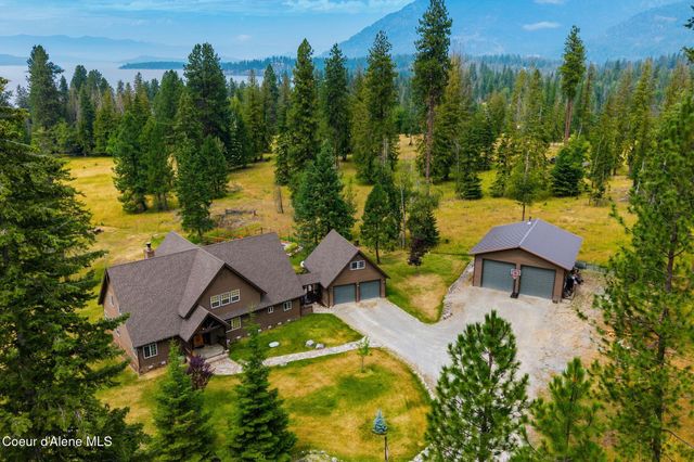235 Kiebert Loop, Hope, ID 83836