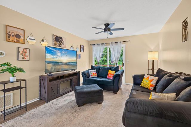 235 Brueghel Road, Blacklick, OH 43004