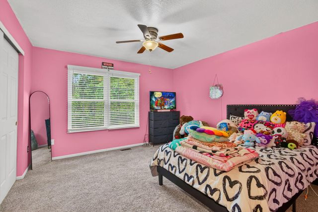 235 Brueghel Road, Blacklick, OH 43004