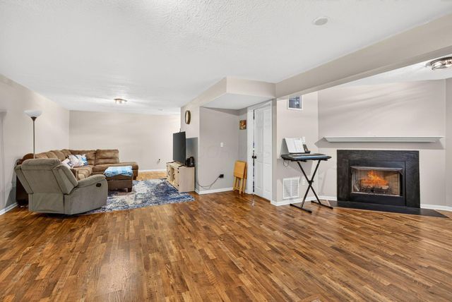 235 Brueghel Road, Blacklick, OH 43004