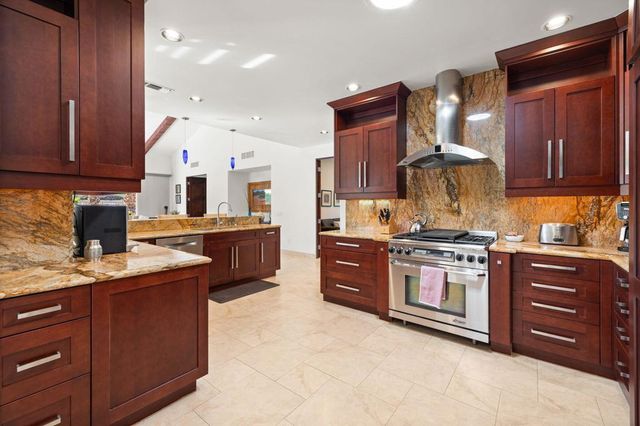 47801 Quercus Lane, Palm Desert, CA 92260