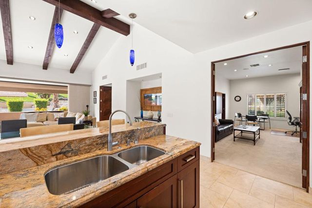 47801 Quercus Lane, Palm Desert, CA 92260