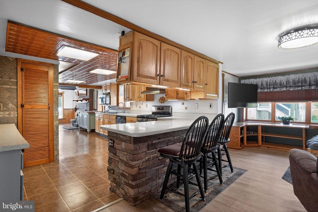 Image 22 of property listing at 3500 GLENWOOD RD, Baltimore, MD 21220