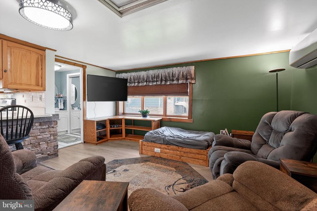 Image 35 of property listing at 3500 GLENWOOD RD, Baltimore, MD 21220