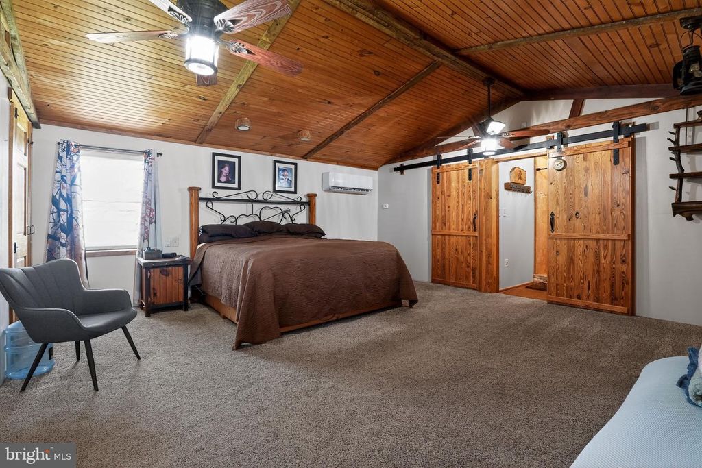 Image 43 of property listing at 3500 GLENWOOD RD, Baltimore, MD 21220