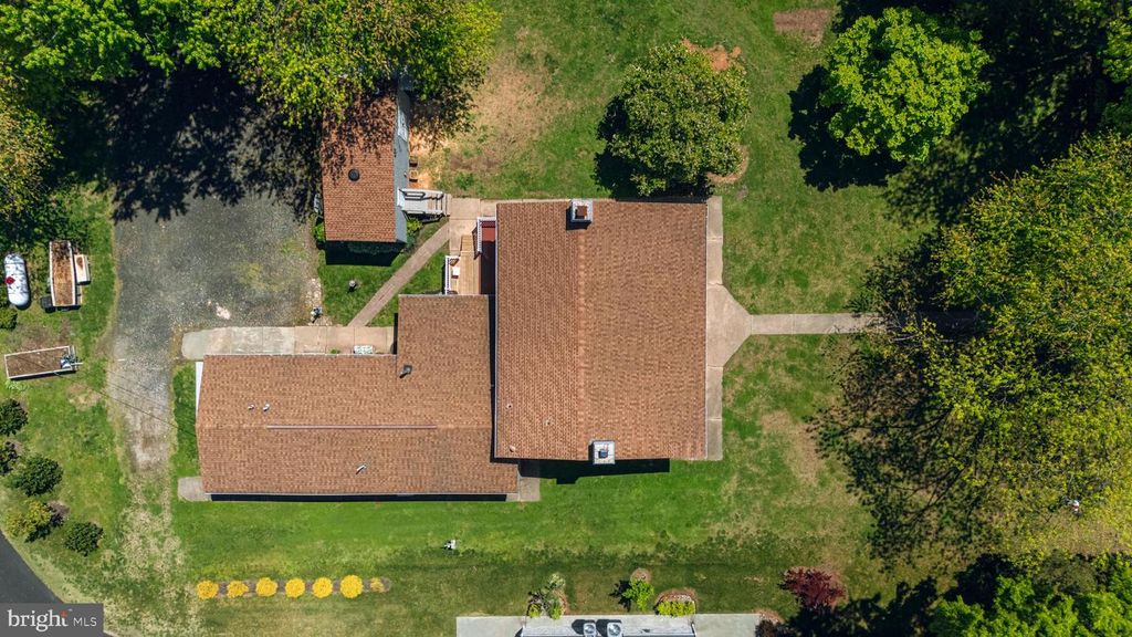 Image 57 of property listing at 3500 GLENWOOD RD, Baltimore, MD 21220