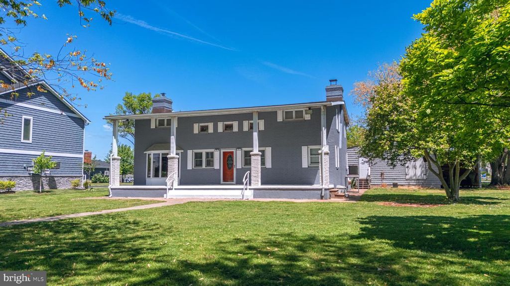 Image 67 of property listing at 3500 GLENWOOD RD, Baltimore, MD 21220