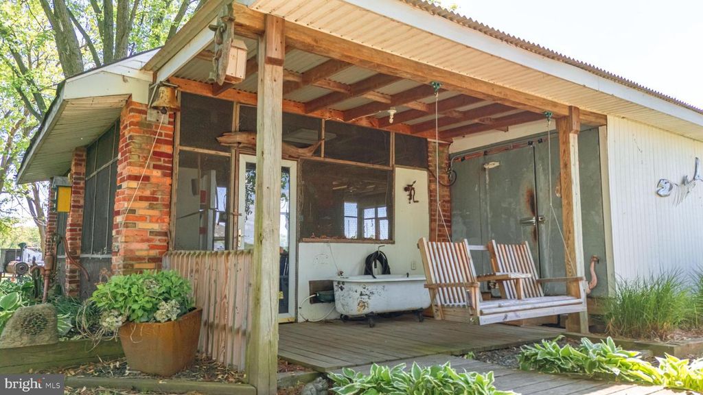 Image 68 of property listing at 3500 GLENWOOD RD, Baltimore, MD 21220