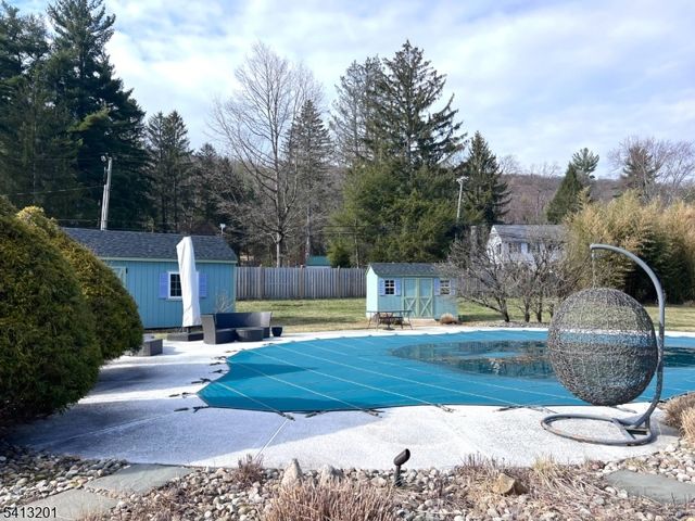 225 Emmans Rd, Roxbury Twp., NJ 07836