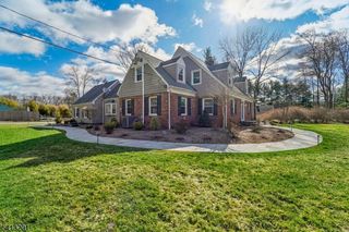 225 Emmans Rd, Roxbury Twp., NJ 07836