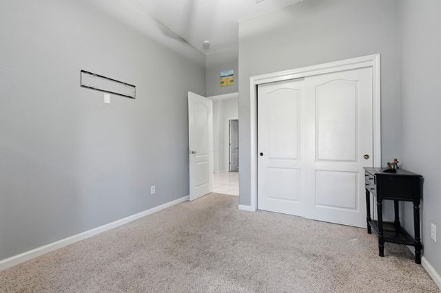 2857 E Ryan Lane, Fresno, CA 93720