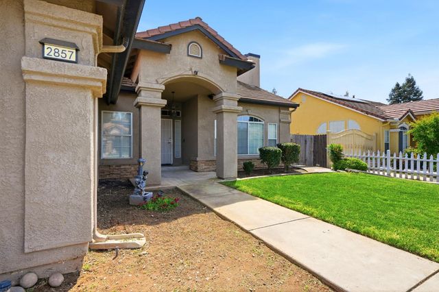 2857 E Ryan Lane, Fresno, CA 93720