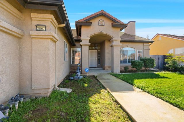 2857 E Ryan Lane, Fresno, CA 93720