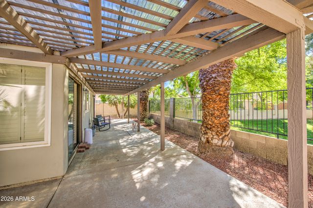 1441 W Lobster Trap Drive, Gilbert, AZ 85233