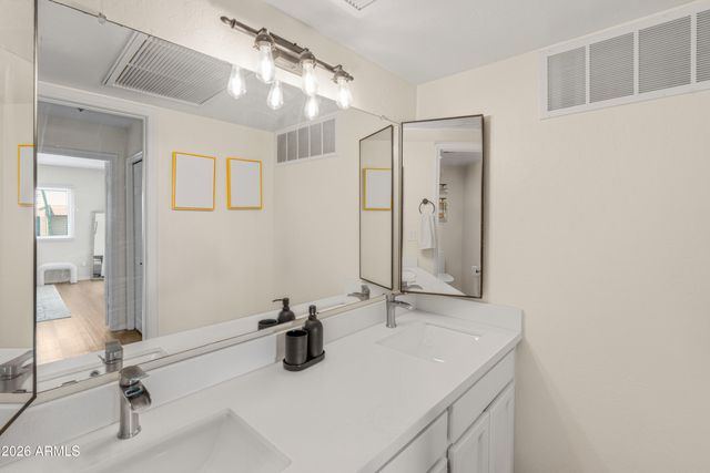 3031 N CIVIC CENTER Plaza 307, Scottsdale, AZ 85251