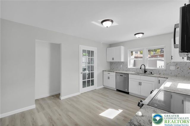 61 North locust Street, Easton, PA 18042