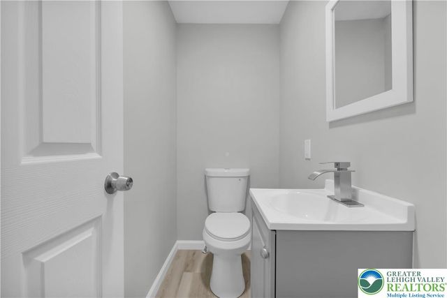 61 North locust Street, Easton, PA 18042
