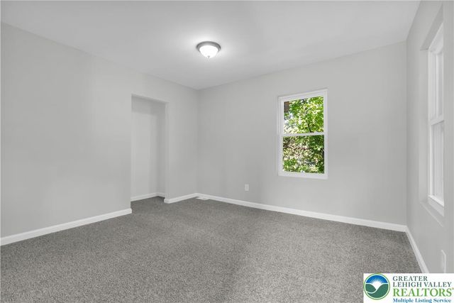 61 North locust Street, Easton, PA 18042