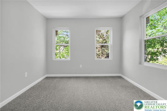 61 North locust Street, Easton, PA 18042