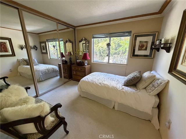 28742 Mauch, Saugus, CA 91390