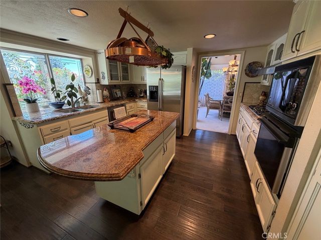 28742 Mauch, Saugus, CA 91390