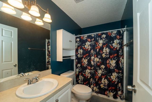 841 Helen St, St Augustine, FL 32084