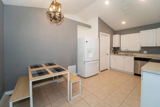 841 Helen St, St Augustine, FL 32084