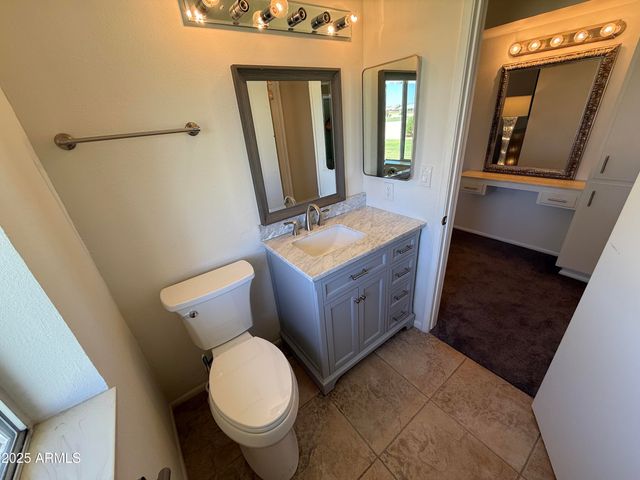 10416 W PRAIRIE HILLS Circle, Sun City, AZ 85351