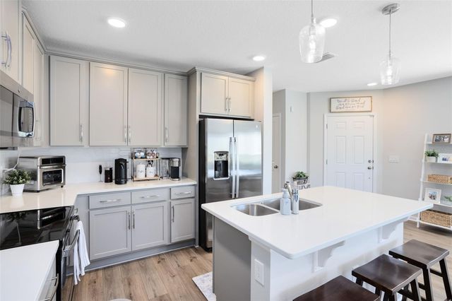 4394 CAMPSITE LOOP, Orlando, FL 32824